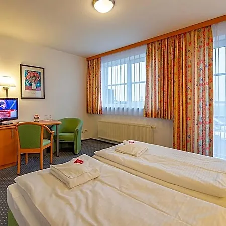 فندق Rostock West Im 