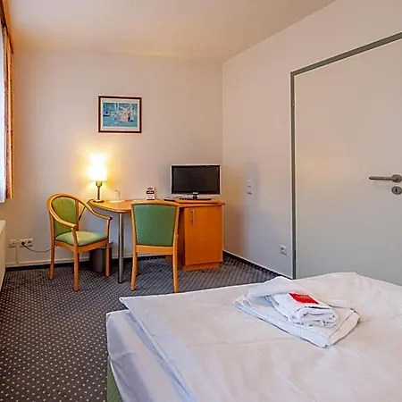 فندق Rostock West Im 